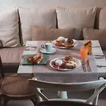 Bed & Breakfast Palazzo Fontana E 4*