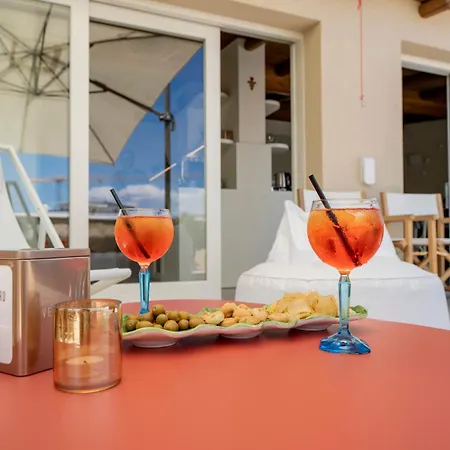 Palazzo Fontana E Nocleg ze śniadaniem 4*