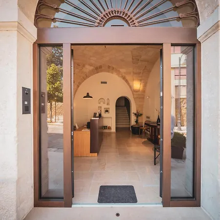 Palazzo Fontana E לינה וארוחת בוקר גרבינה אין פוליה